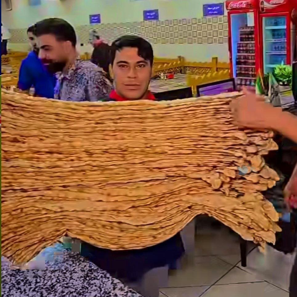 کسی که سه صدم ثانیه زودتر از من رفت تو صف نانوایی